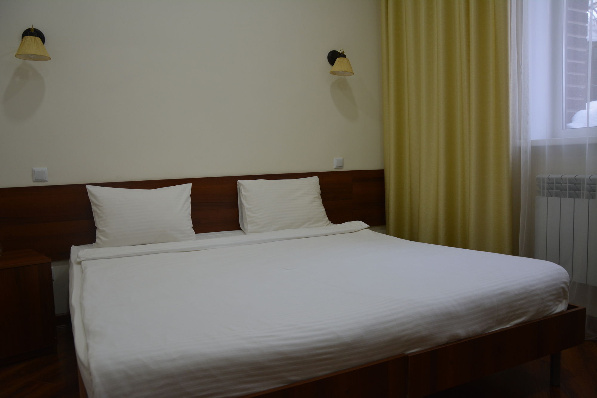 Brown Hotel Nur-Sultan  Exterior photo